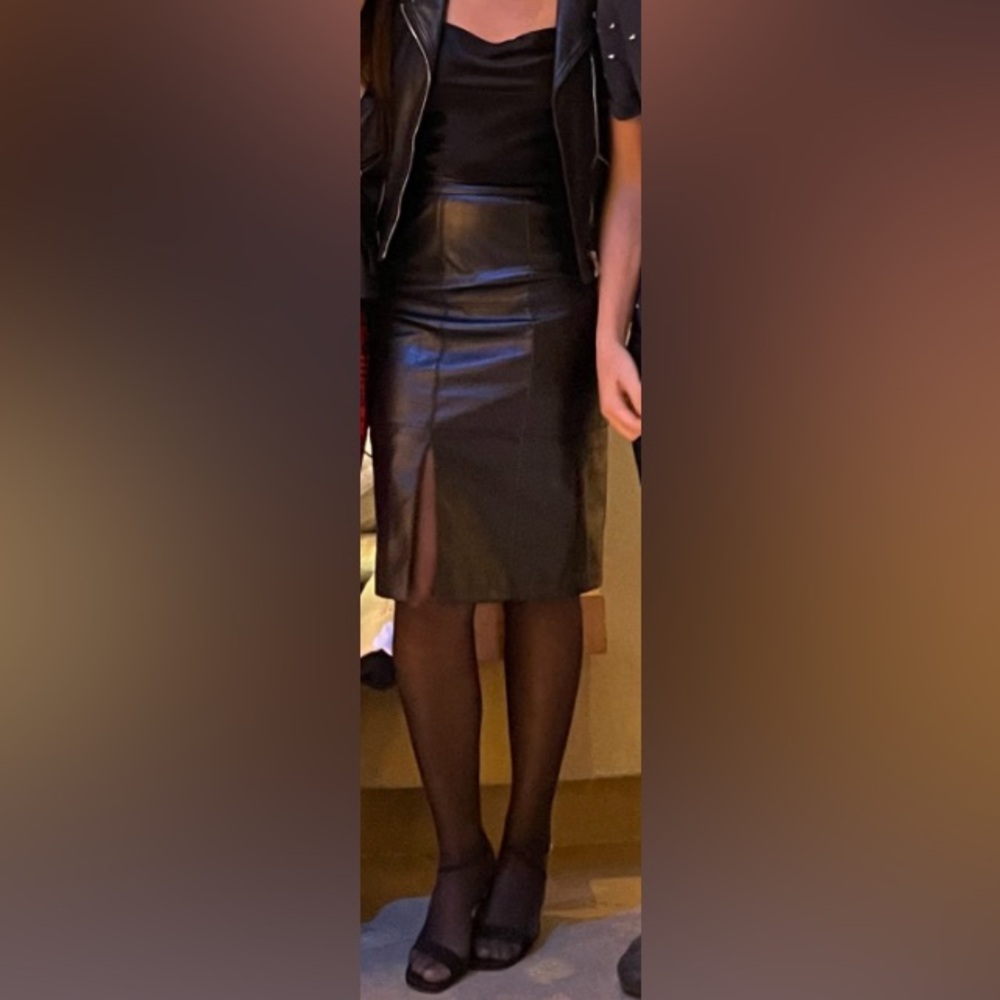 Faux leather pencil skirt